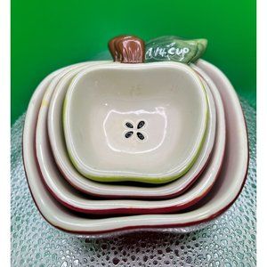 Cracker Barrel Set of 4 Ceramic Nesting Measuring Cups Apple Shape Vintage Gift